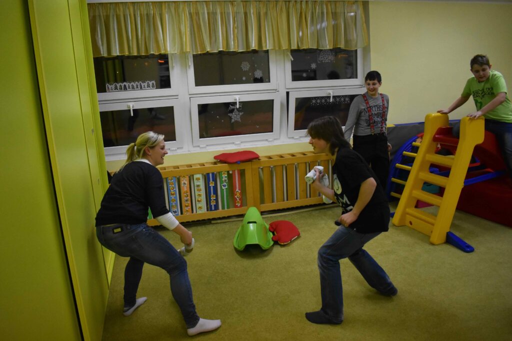 Rodinné integrační centrum - Pomozte dětem